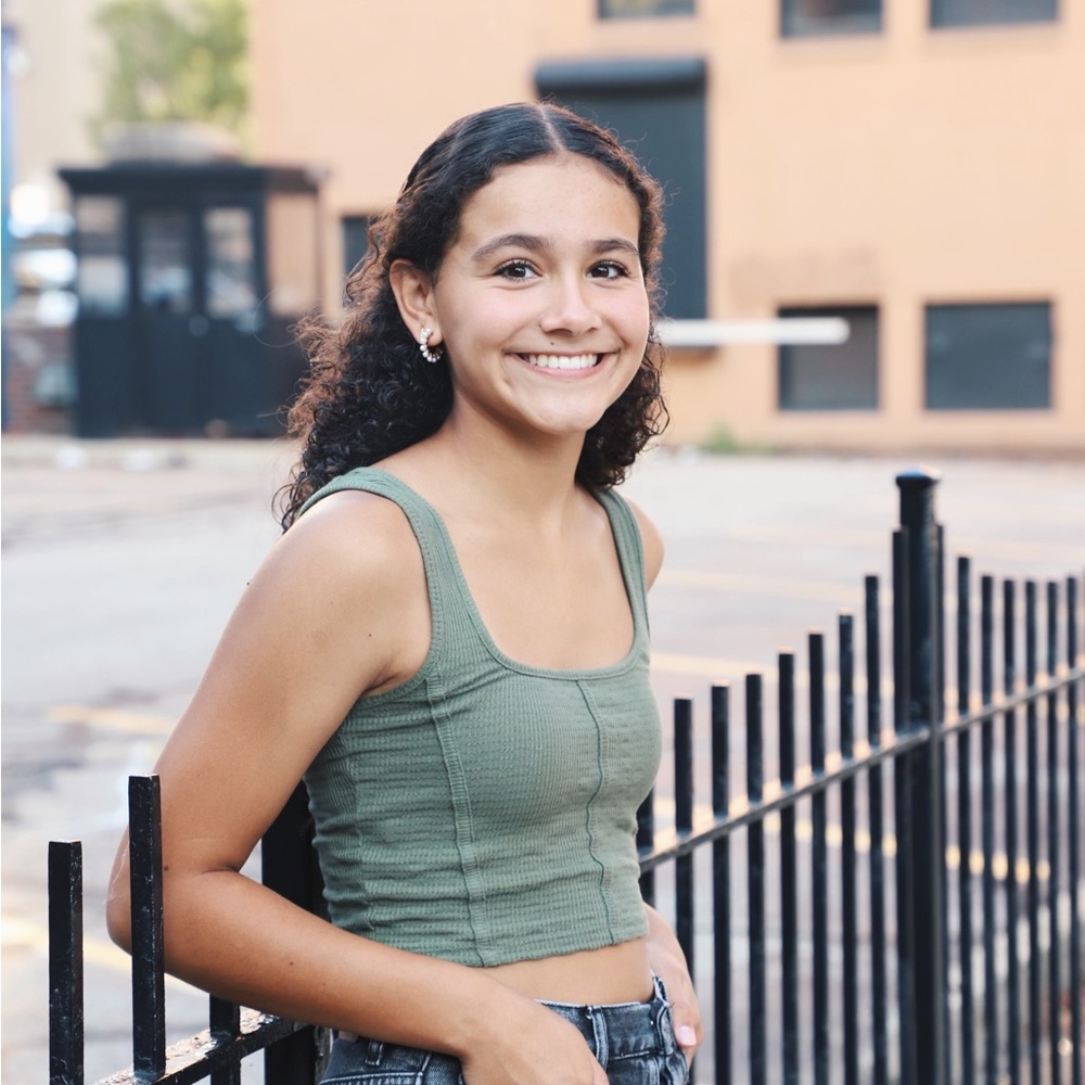 Meet your Posher, Laila